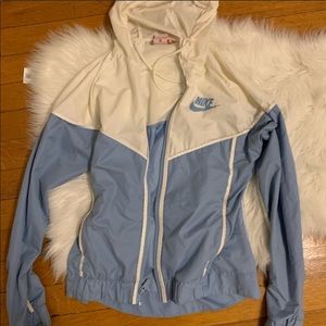 Nike wind breaker